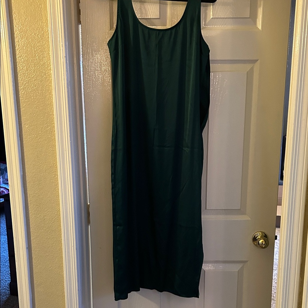 Abercrombie & Fitch Dark Green Maxi Dress
